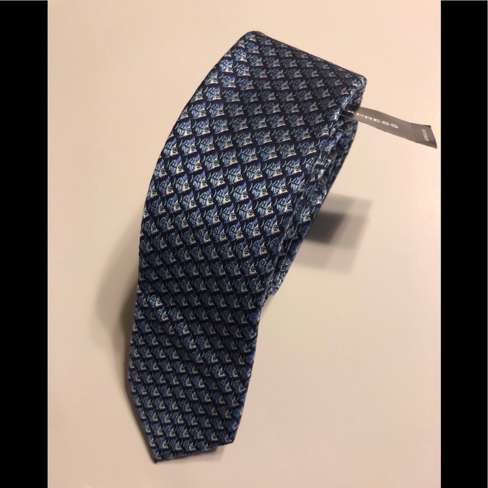 Express tie - Picture 2 of 3